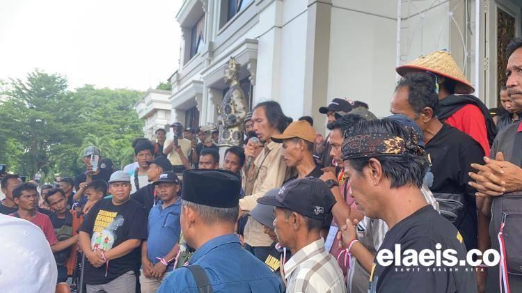 Cara Petani Jambi Peringati HTN 2025: Gelar Demo di DPRD, Ajukan 10 Tuntutan