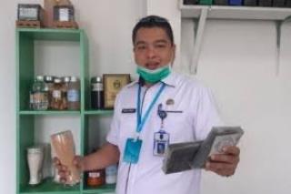 Defris Flashback ke Belakang: Saat Ekonomi Riau "Melonjak" di 2023, Ditopang Harga Sawit Rp4.500/Kg 