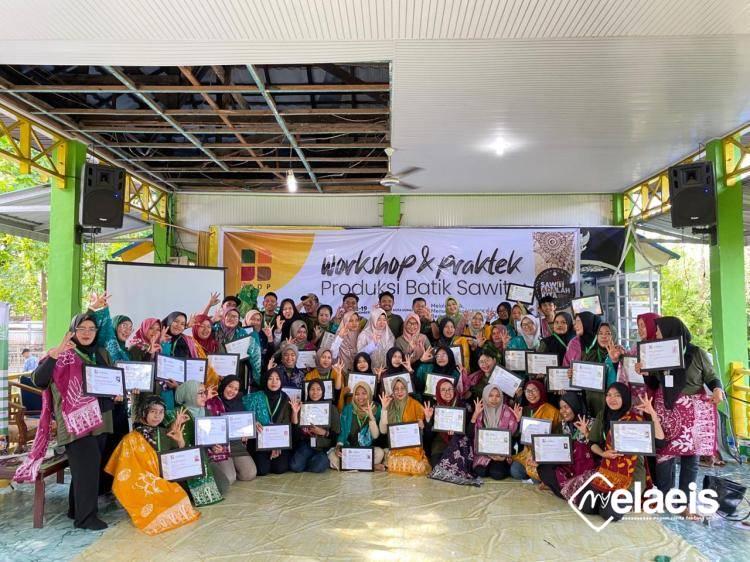 Mengesankan, Peserta Hasilkan Kain Batik Kreasinya Sendiri