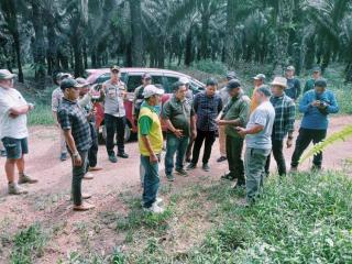 Selain Plasma 20 %, Warga Desa Sembelangaan juga Menuntut Denda Rp186 Miliar pada Korporasi