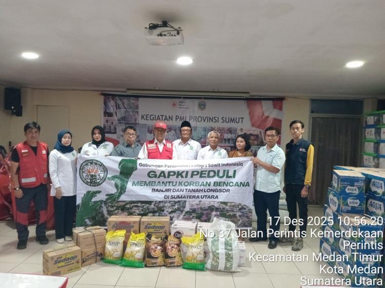 GAPKI Sumut Bantu Korban Banjir di Langkat, Diantarkan Langsung oleh Sejumlah Pengurus