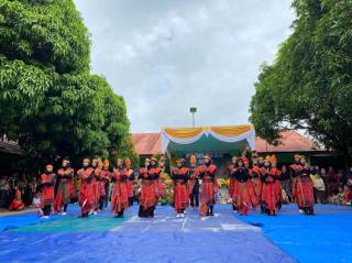 Pagelaran Seni dan Kreativitas Siswa Sekolah Binaan Korporasi Sawit PT KTU Diapresiasi Disdikbud Siak