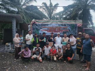 PTPN IV Regional 3 Bersama Aspek-PIR Indonesia dan Koperasi Binaan Salurkan Bantuan Korban Bencana di Aceh