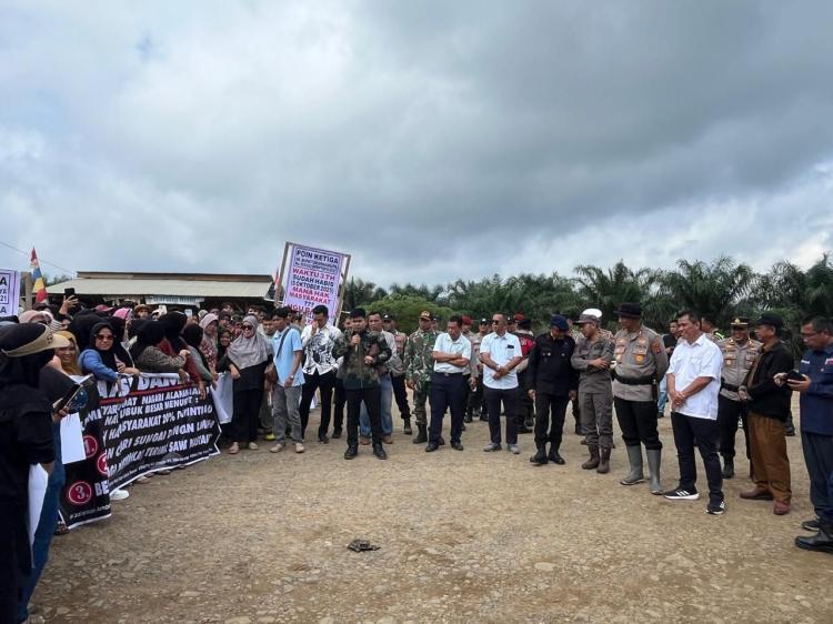 Geruduk PT TKA Tuntut Kebun Plasma, Korlap: Pada 2021 Perusahaan Menyatakan Sudah Menyanggupinya