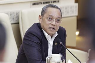 Deddy Sitorus: Penanganan Karhutla Tidak Bisa Lagi dengan Mengandalkan Kemampuan Pemda